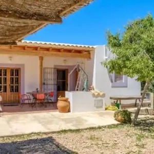 https://casa-ibicenca-en-cala-dhort.ibizaislandhotels.net