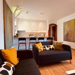 https://apartment-alegria.in-canary-islands.com