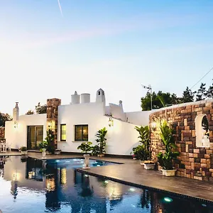 https://ocean-suites.ibizaislandhotels.net