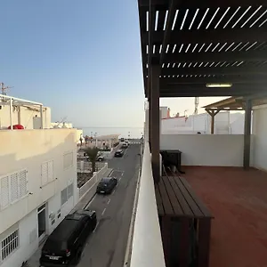 Casa Familiar En La Almadraba Con Espectacular Terraza Сasa de vacaciones